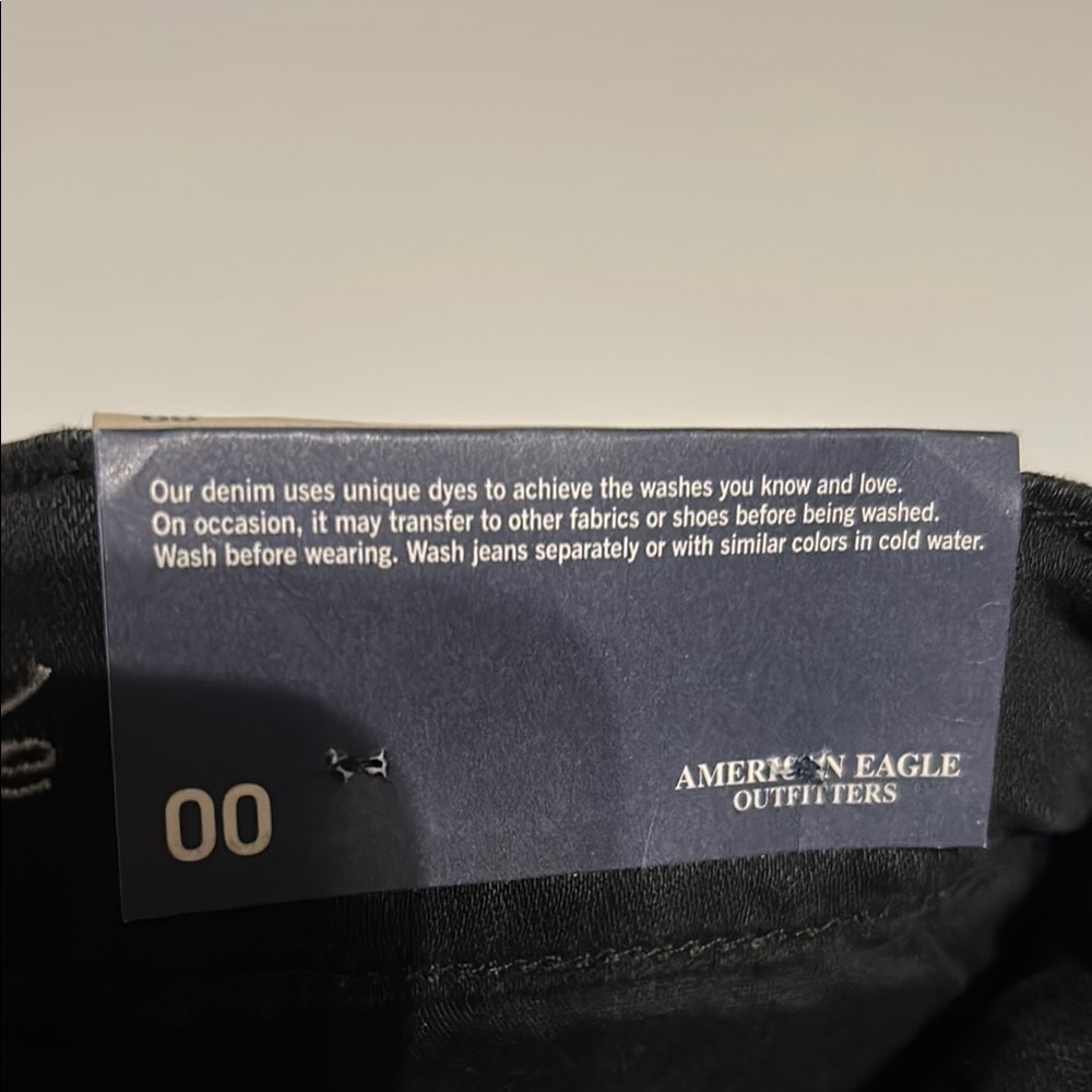 American Eagle Outfitters Black Jean Shorts with zipper detail - Picture 8 of 11
